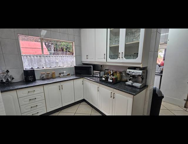 4 BEDROOM HOUSE FOR SALE IN MEYERSDAL
